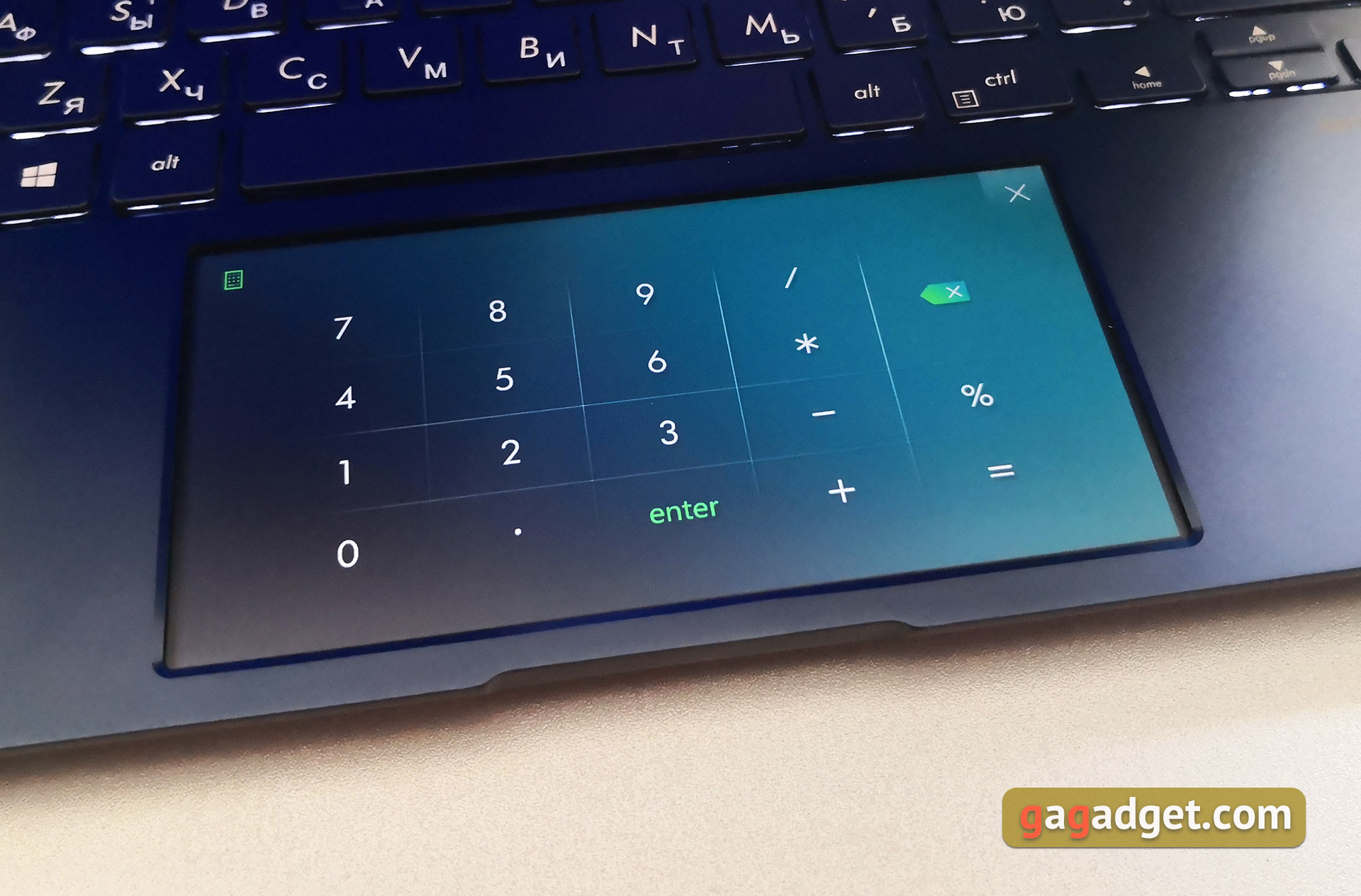 Обзор ASUS ZenBook 14 UX434FN: ультрапортативный ноутбук с сенсорным дисплеем вместо тачпада-32