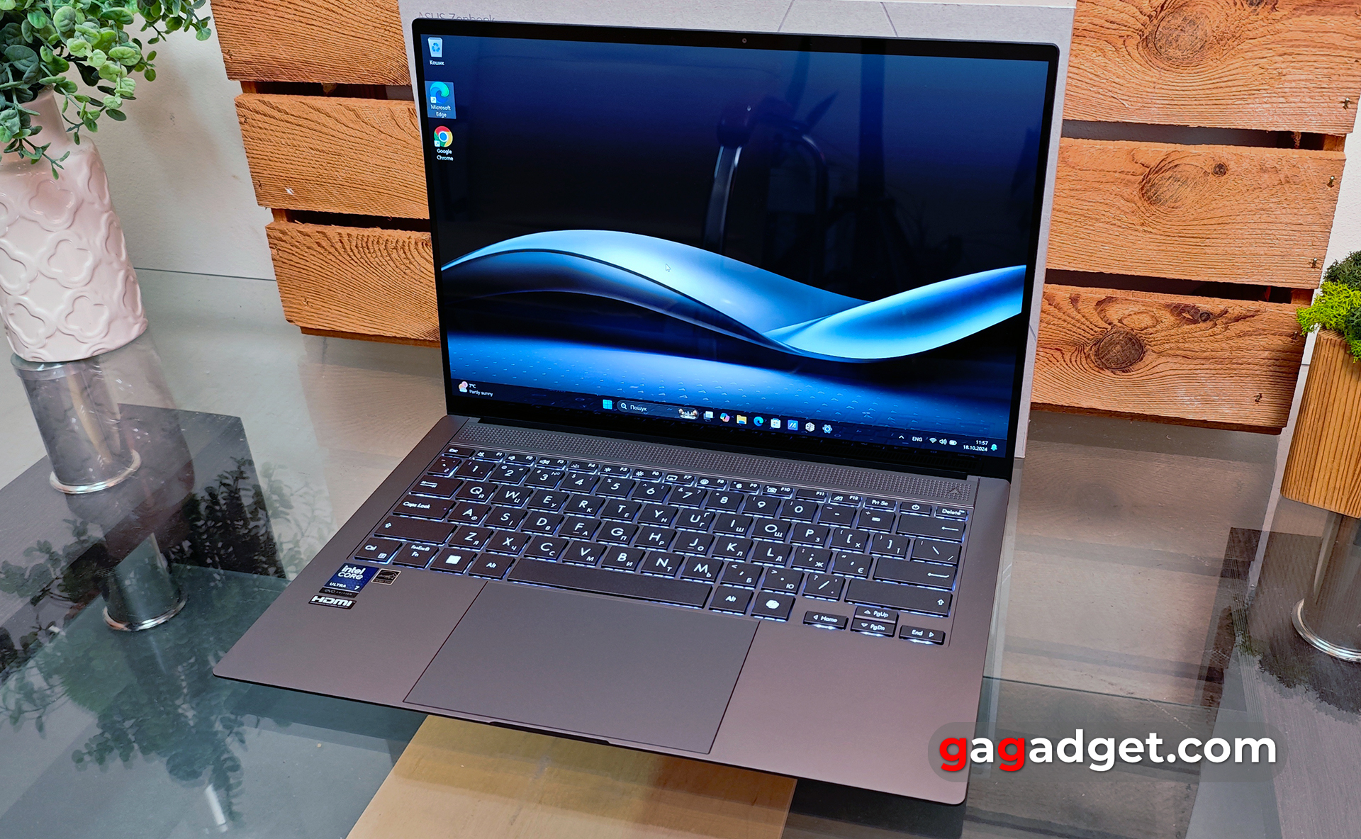 Огляд ASUS Zenbook S 14