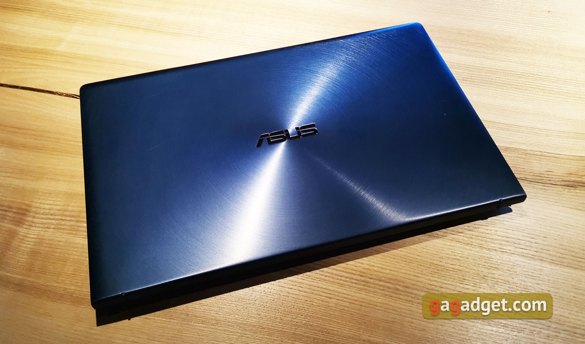 ASUS представила новые ноутбуки ZenBook 13, 14, 15 и ZenBook Flip в Украине-3