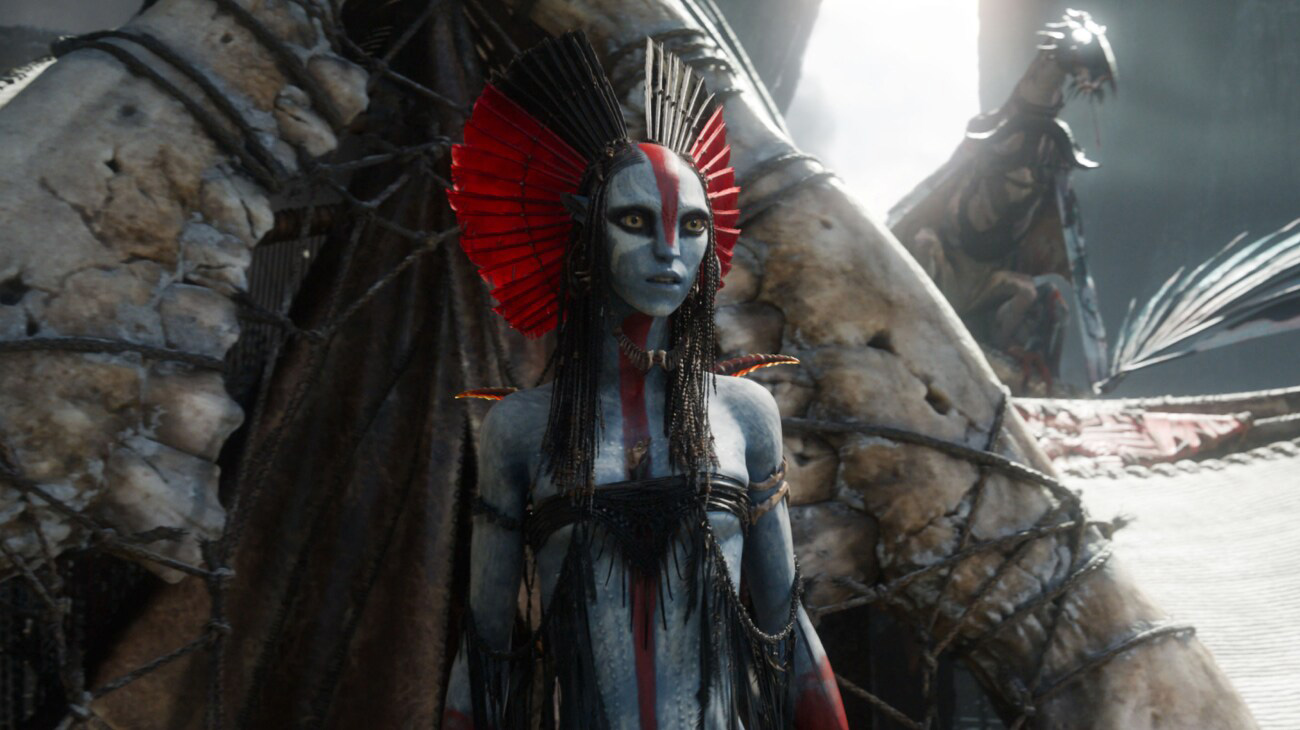 Scène du film Avatar: Fire and Ash, montrant une bataille épique