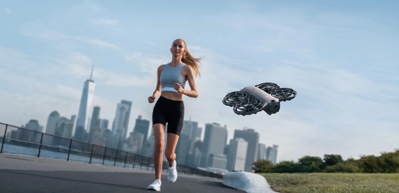 DJI Neo 2 в польоті