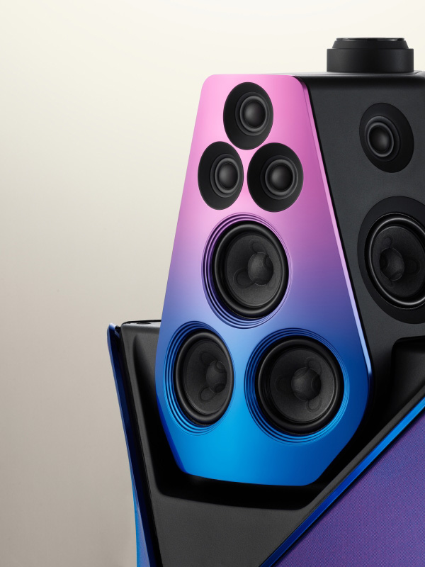 Photo de l'édition Beolab 90 Mirage avec design dégradé