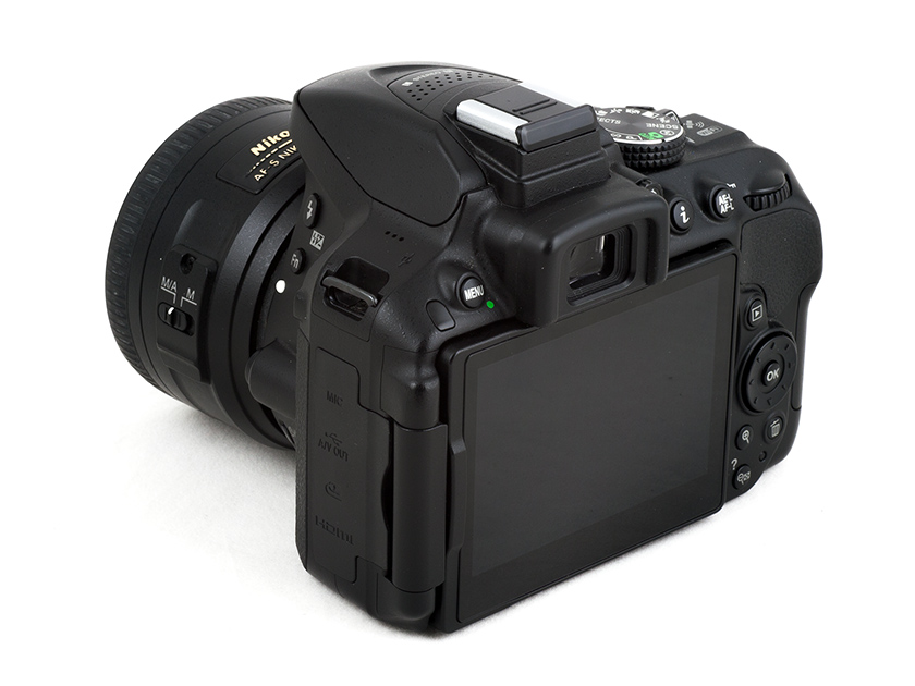 Обзор недорогой цифровой зеркалки Nikon D5300-2