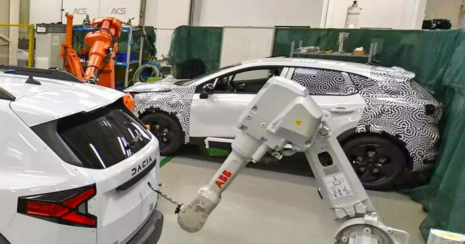 Dacia C-Neo. Утечка фото