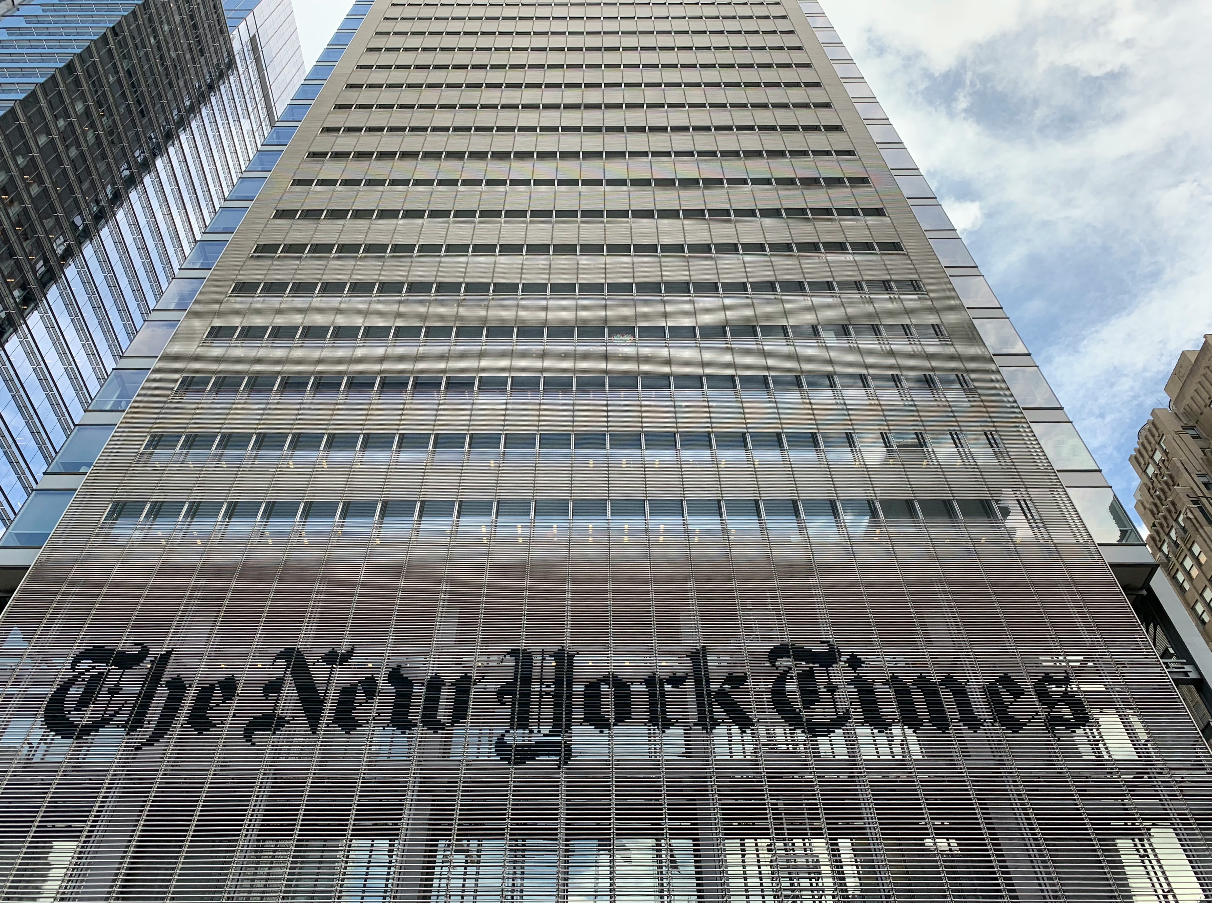 Le New York Times a rejeté les accusations d'OpenAI concernant le "piratage" de ChatGPT.