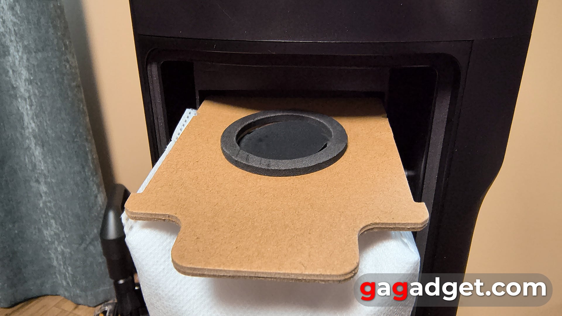 Мажордом чистоты: обзор беспроводного пылесоса Dreame Z40 Station-125