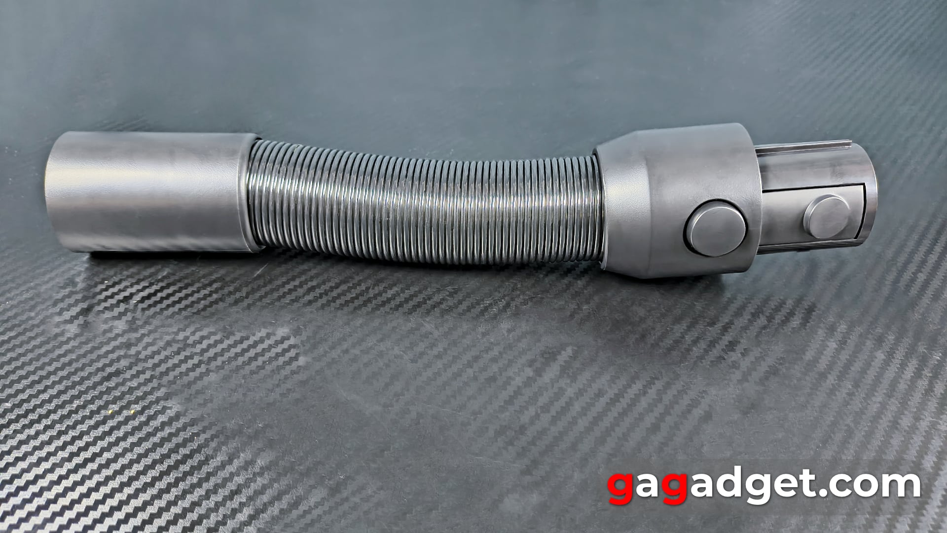 Мажордом чистоты: обзор беспроводного пылесоса Dreame Z40 Station-87