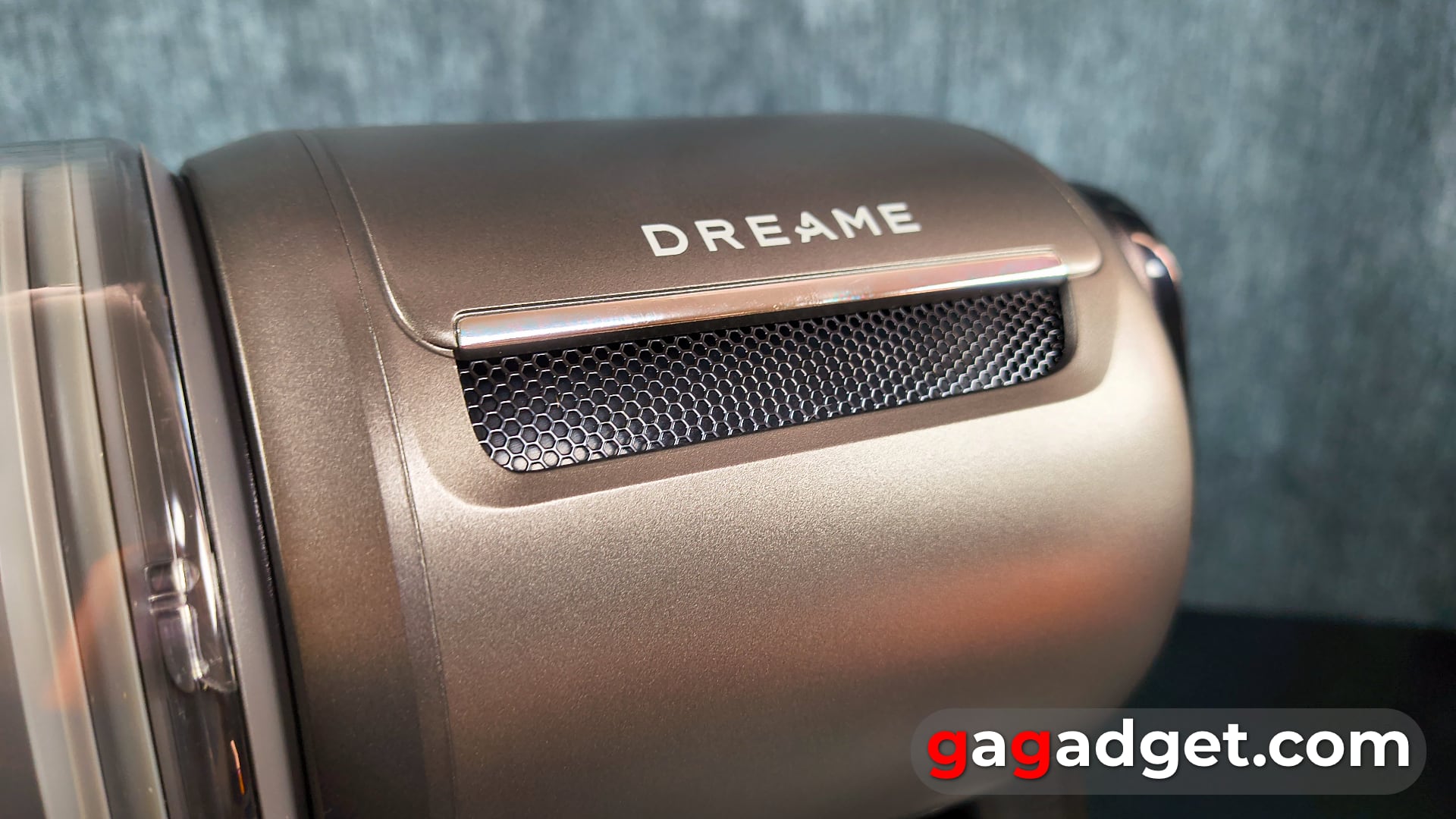 Мажордом чистоты: обзор беспроводного пылесоса Dreame Z40 Station-6