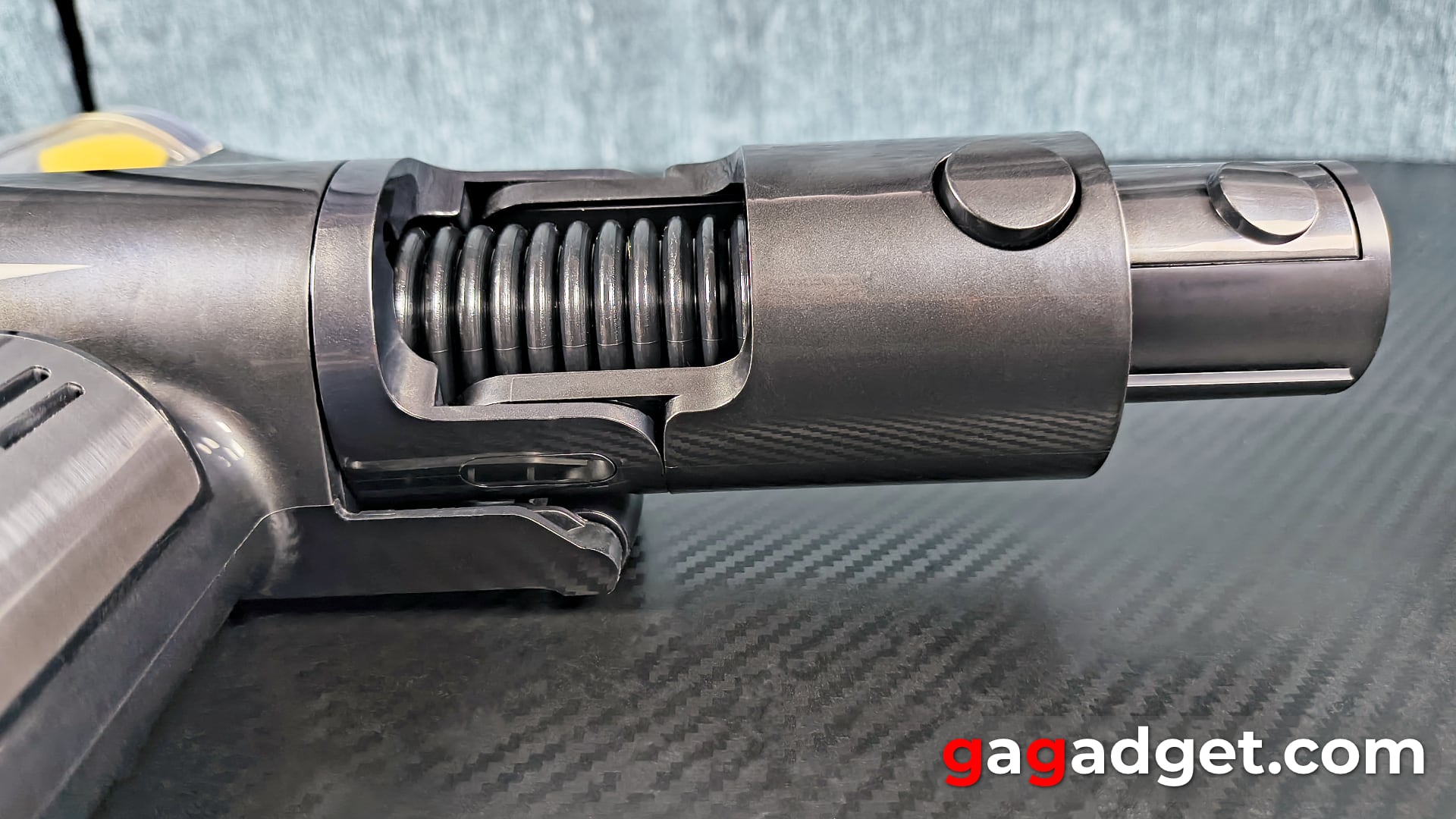 Мажордом чистоты: обзор беспроводного пылесоса Dreame Z40 Station-20