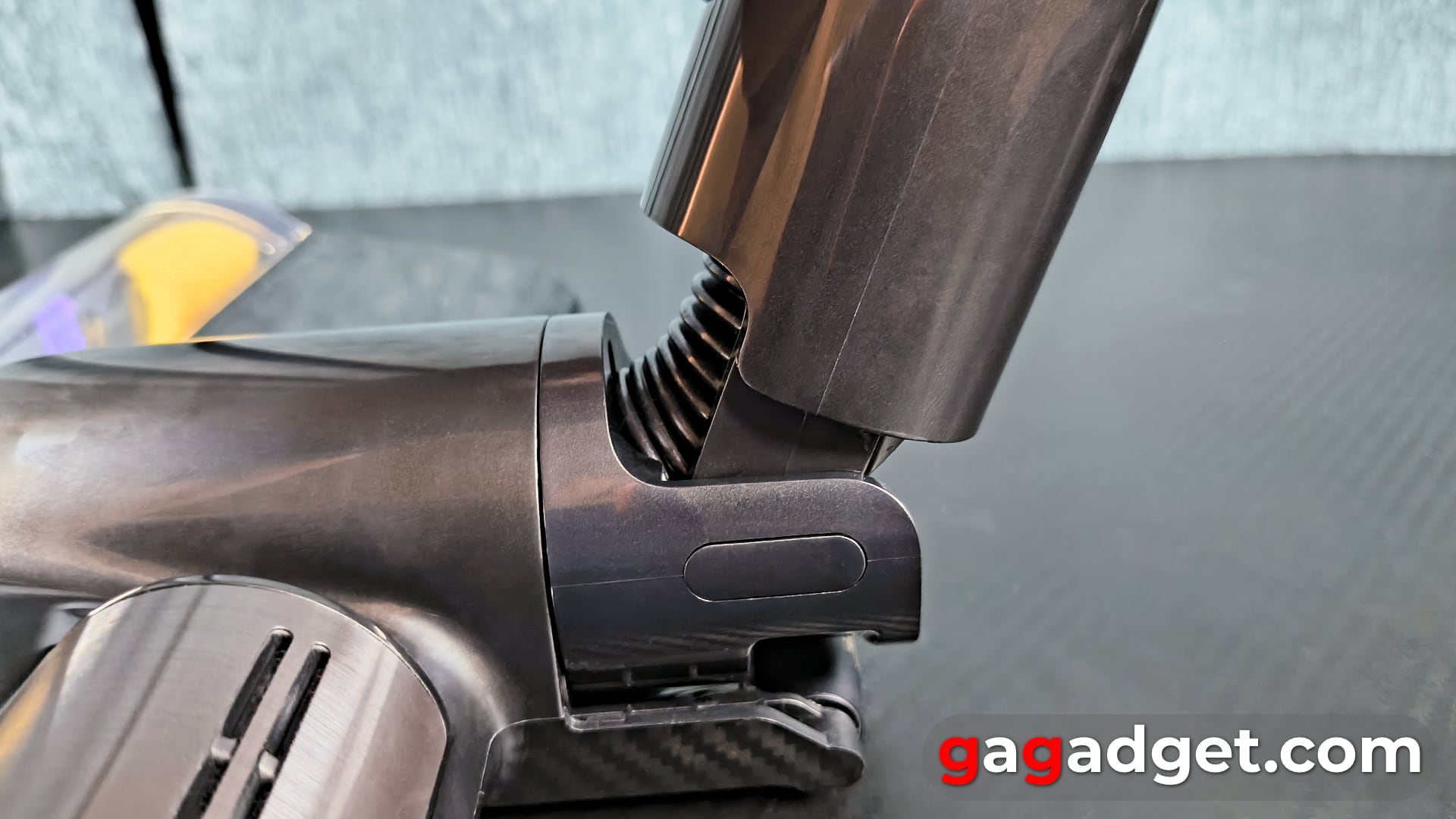 Мажордом чистоты: обзор беспроводного пылесоса Dreame Z40 Station-21