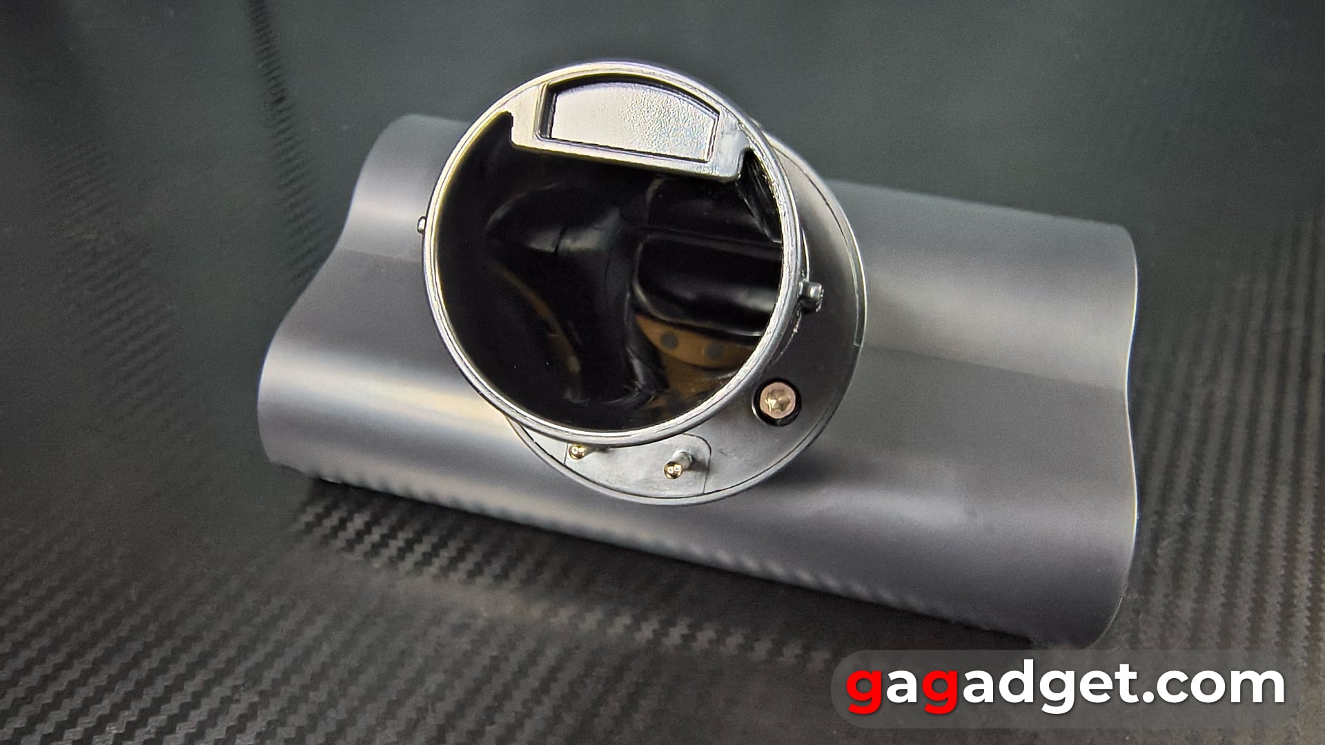 Мажордом чистоты: обзор беспроводного пылесоса Dreame Z40 Station-35