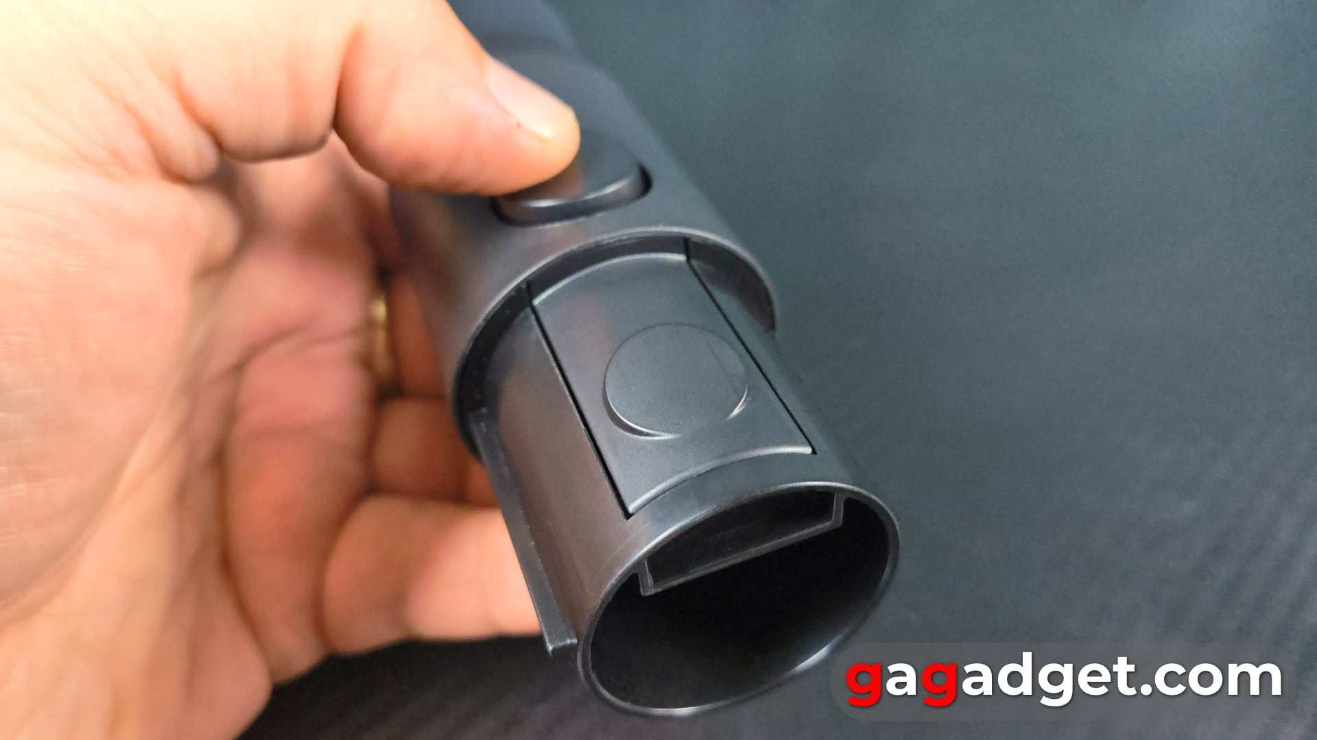 Мажордом чистоты: обзор беспроводного пылесоса Dreame Z40 Station-97