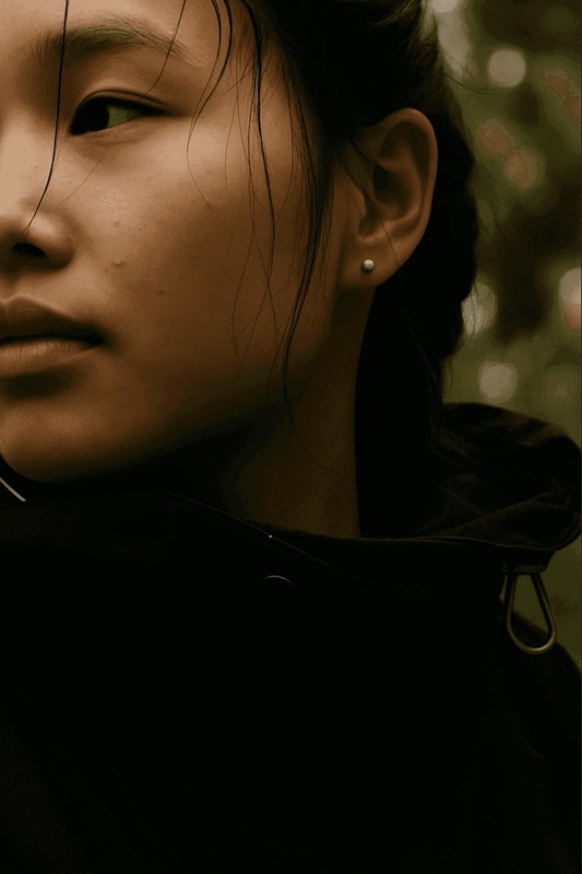 Lumia 2 smart earrings front view