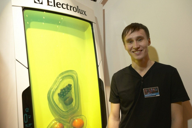 Electrolux Bio Robot Refrigerator: прототип холодильника, будто явившегося из 2050 года