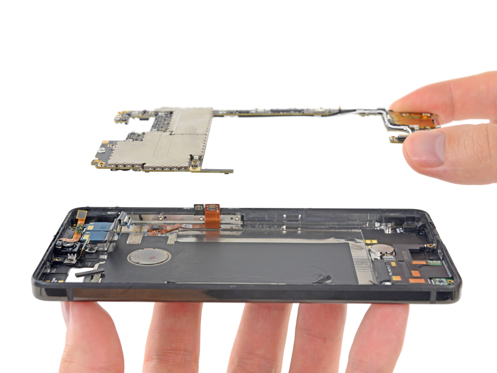 essential-phone-ifixit-08.jpg