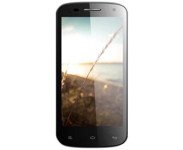 Бюджетный 4.5-дюймовый Android-смартфон Explay Polo