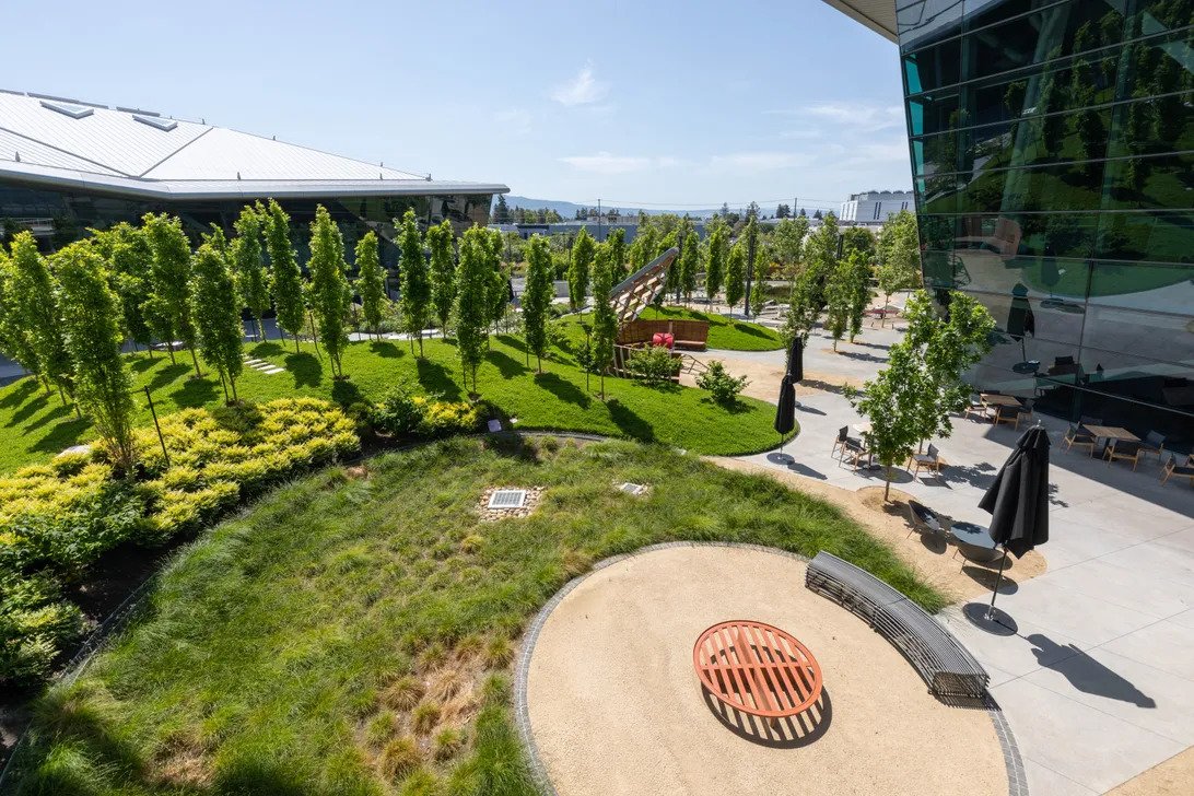 Dream Office: NVIDIA has opened its Voyager campus in California-9