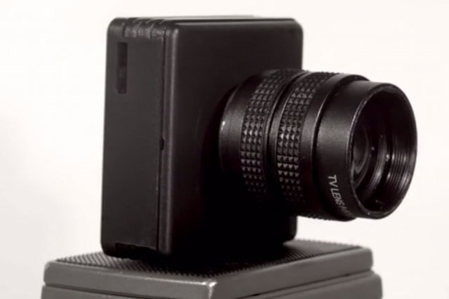 fps1000: сравнительно недорогая видеокамера, способная снимать 480p со скоростью до 1500 к/сек
