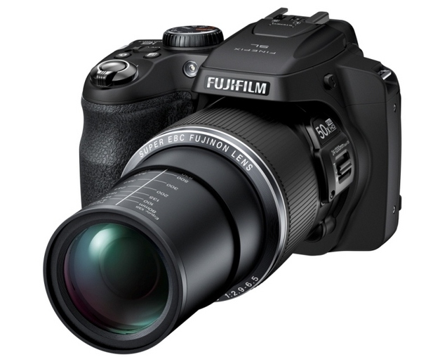 50-кратный ультразум Fujifilm FinePix SL1000 уже готовится к дебюту в Украине