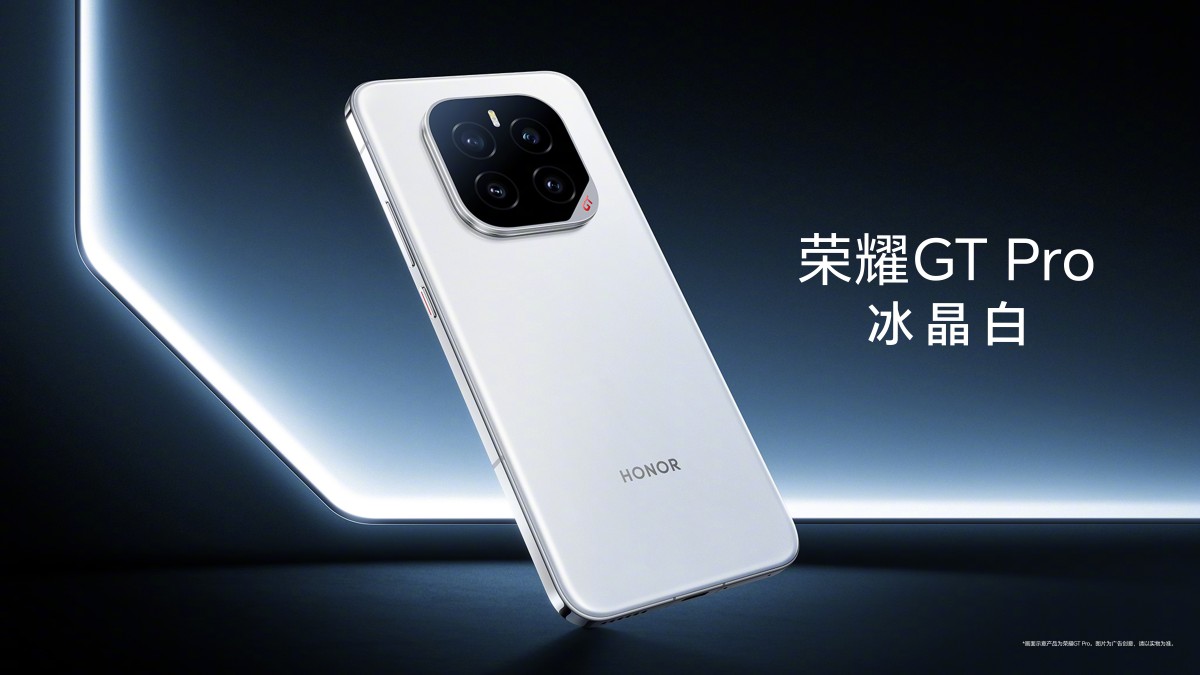 Image of Honor GT Pro smartphone with redesigned camera module