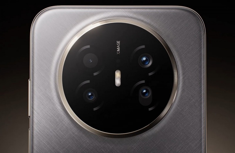 Huawei Mate 70 Air cameras