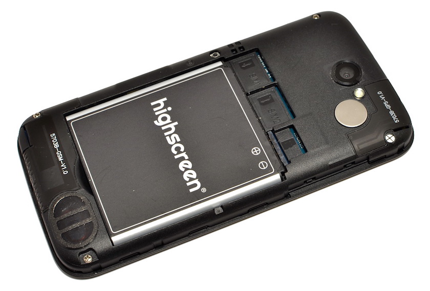 Обзор Highscreen WinWin: недорогой смартфон на Windows Phone 8.1 с двумя задними крышками в комплекте-11