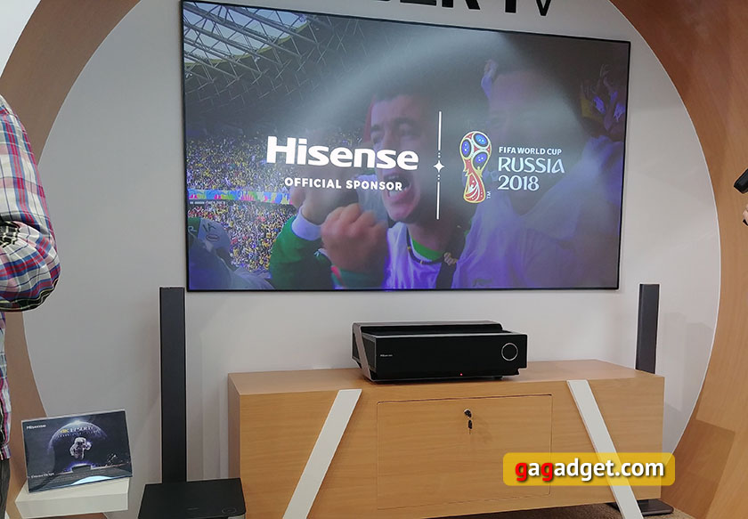 IFA 2017: 100-дюймовый "лазерный" телевизор и другие новинки Hisense своими глазами-3