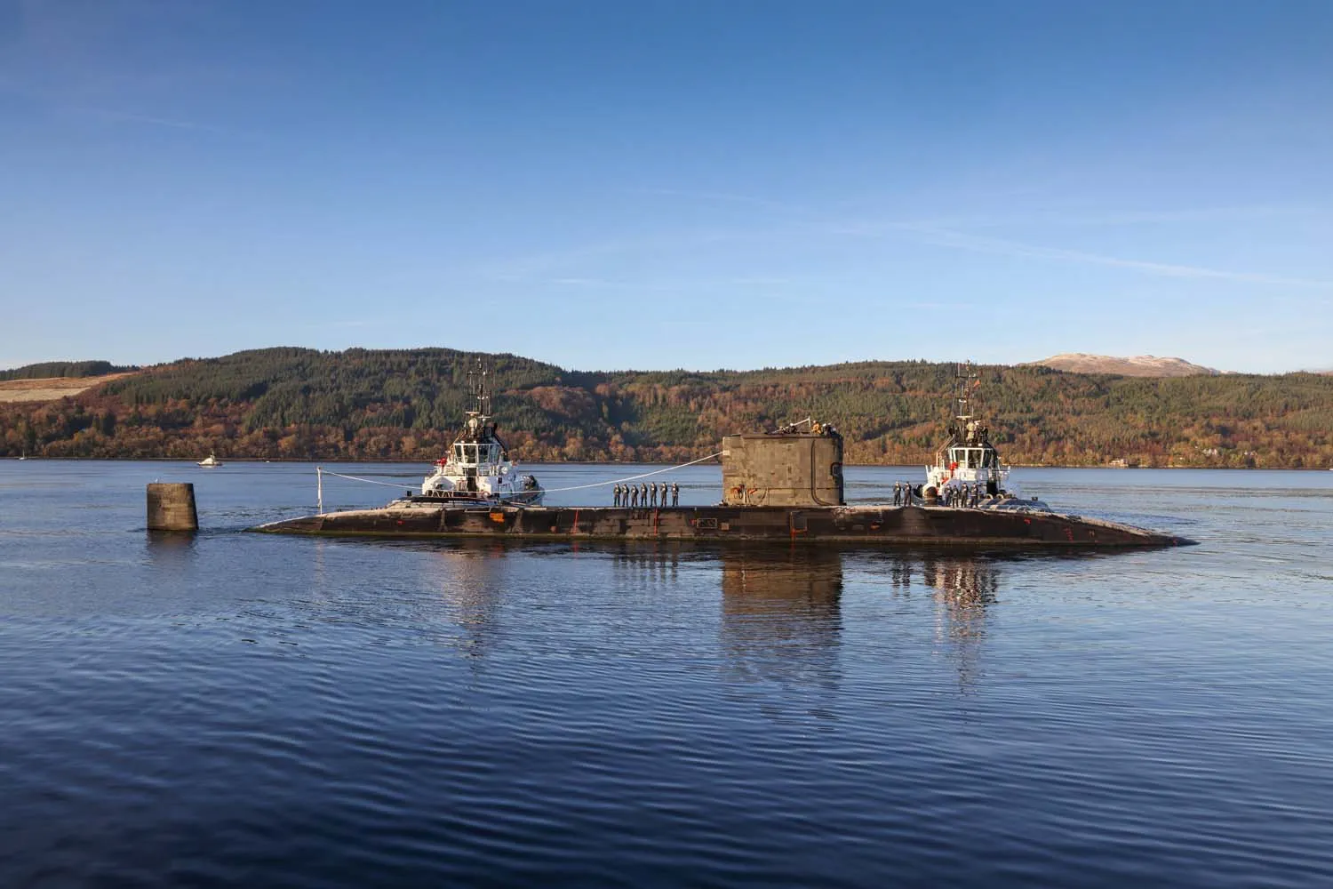 De Royal Navy van het Verenigd Koninkrijk beëindigt de dienst van HMS ...