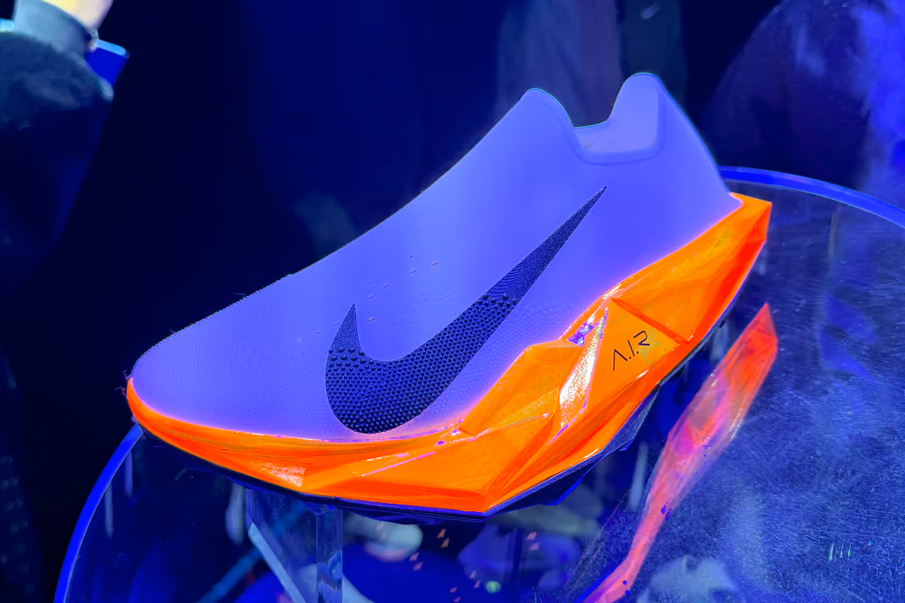 Nike ha utilizado la inteligencia artificial para desarrollar una colección de zapatillas A.I.R. para atletas profesionales de cara a los Juegos Olímpicos de París.-4