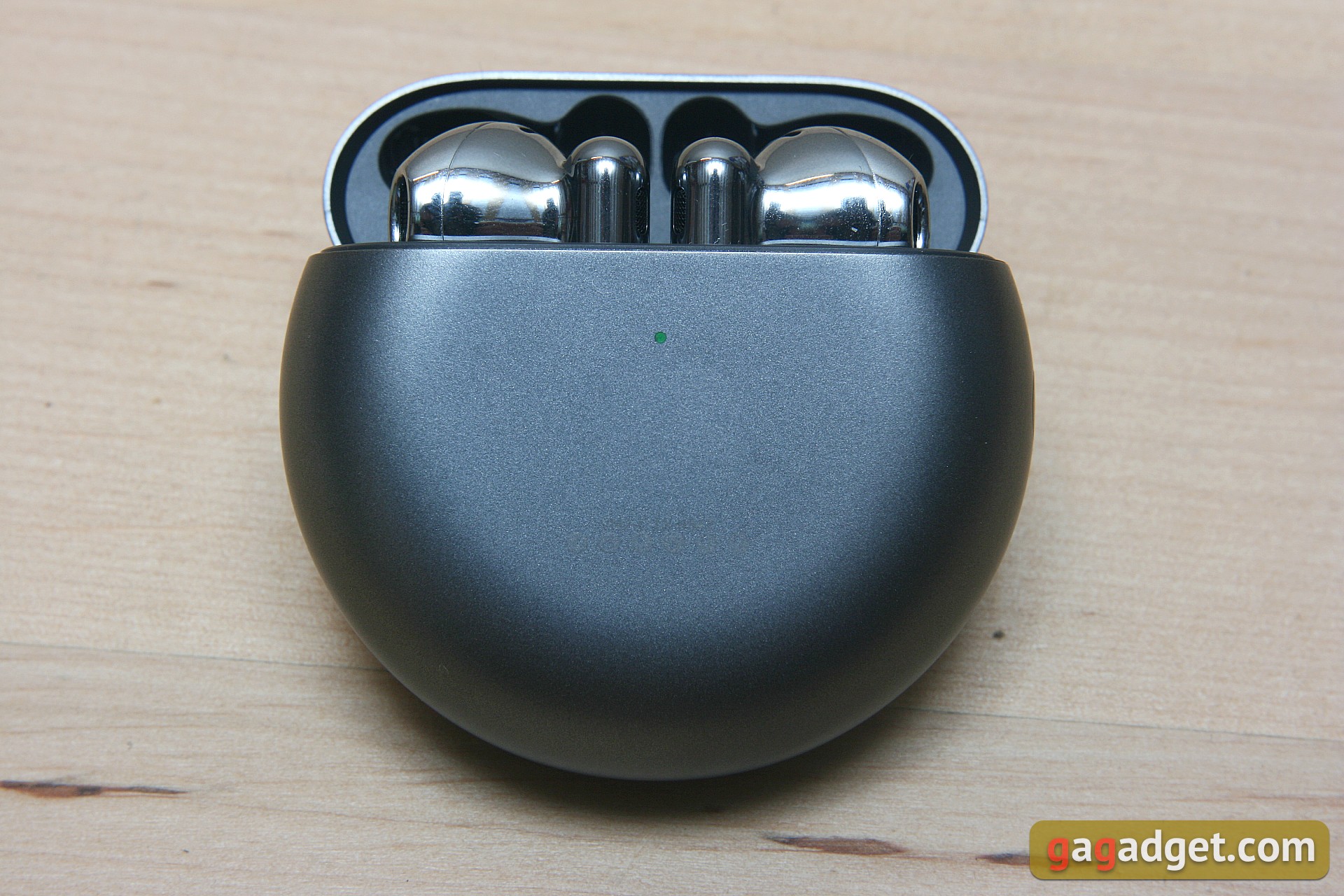 Active Noise Canceling TWS Semi-Open Earbuds: Huawei Freebuds 4 Review-13