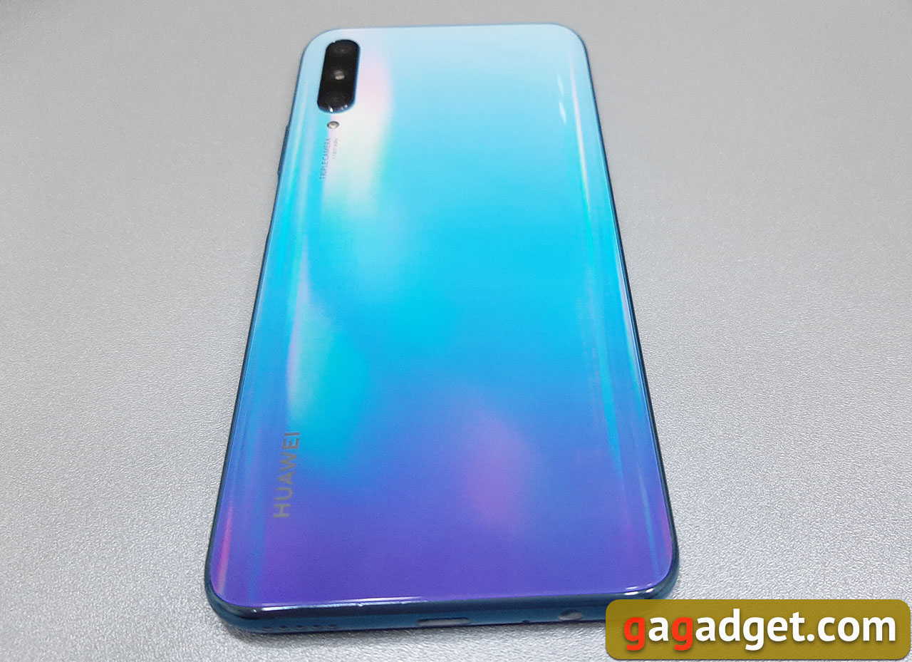 Обзор Huawei P Smart Pro (2019): памяти много не бывает-3