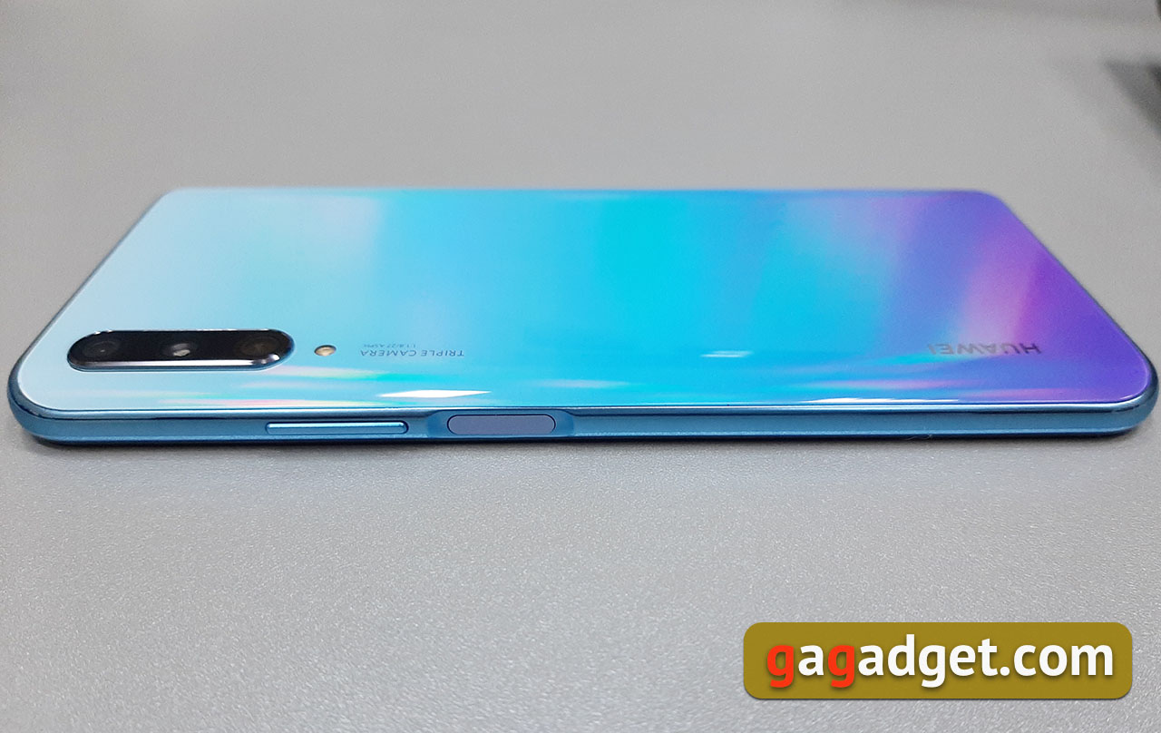 Обзор Huawei P Smart Pro (2019): памяти много не бывает-8