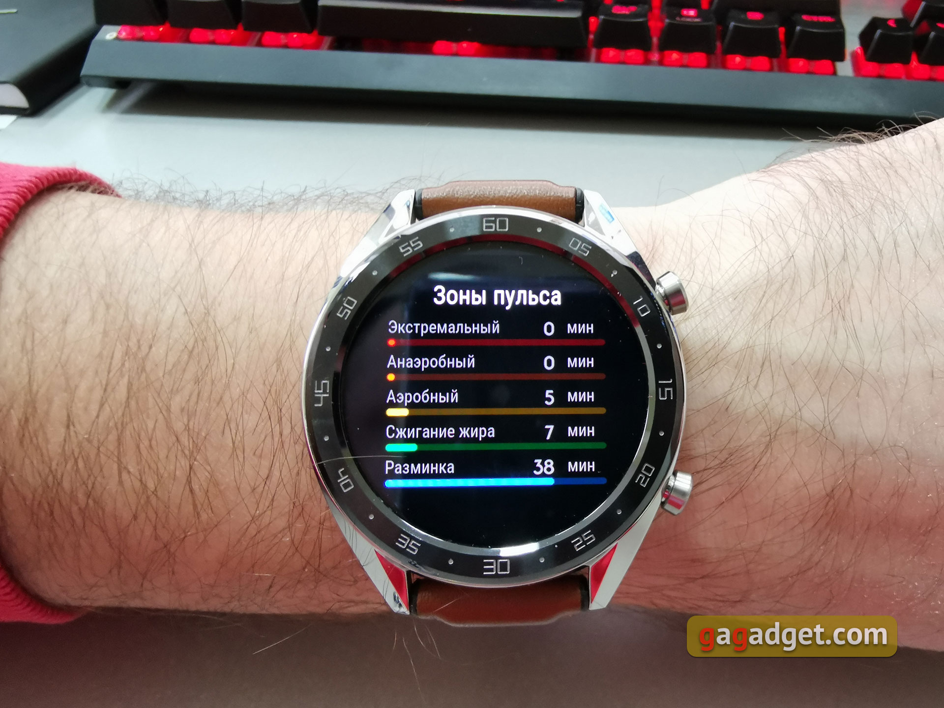 Обзор Huawei Watch GT: выносливые умные часы с обилием фитнес-функций-49