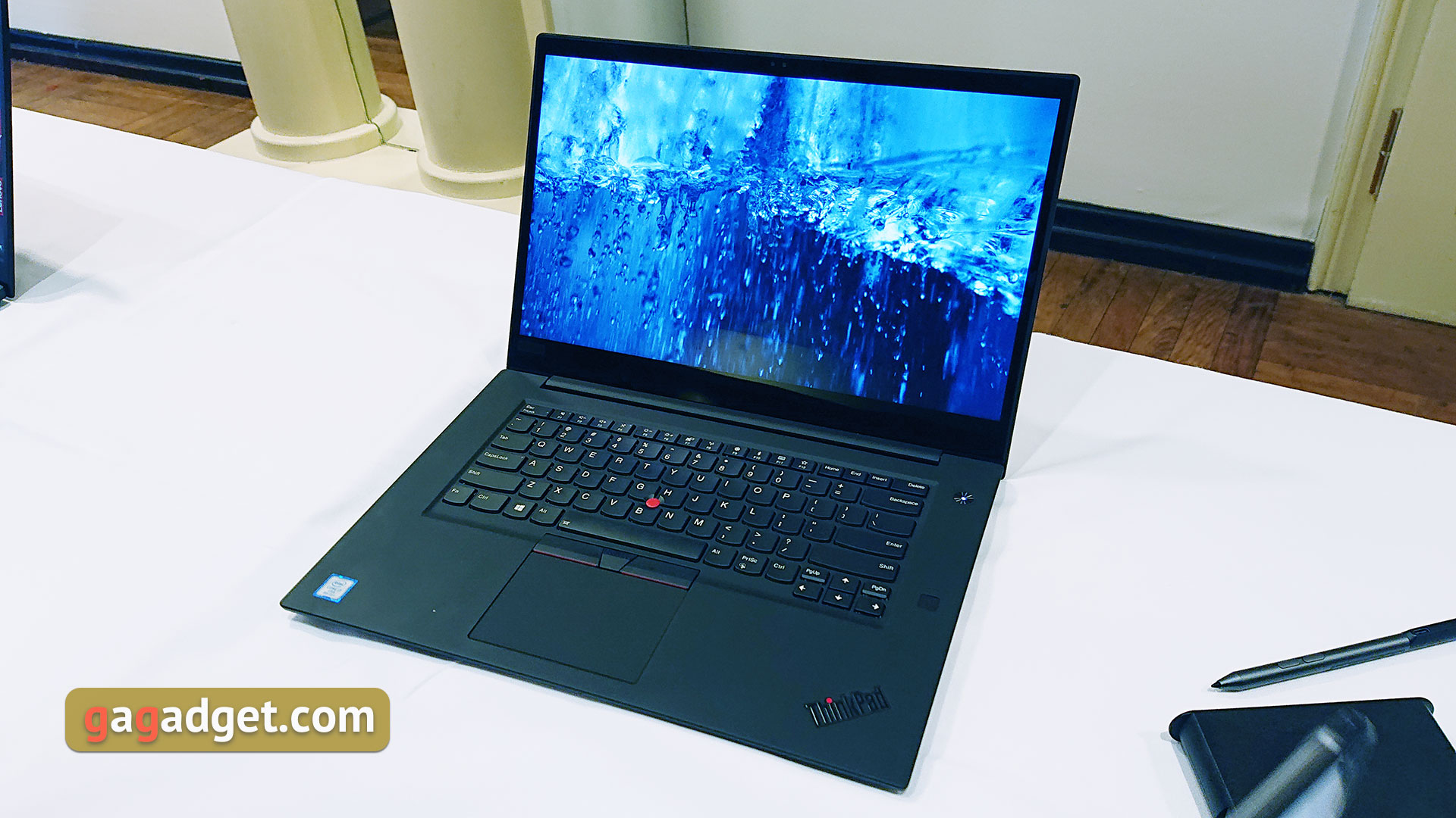 IFA 2018: мощный бизнес-ноутбук Lenovo ThinkPad X1 Extreme своими глазами-2