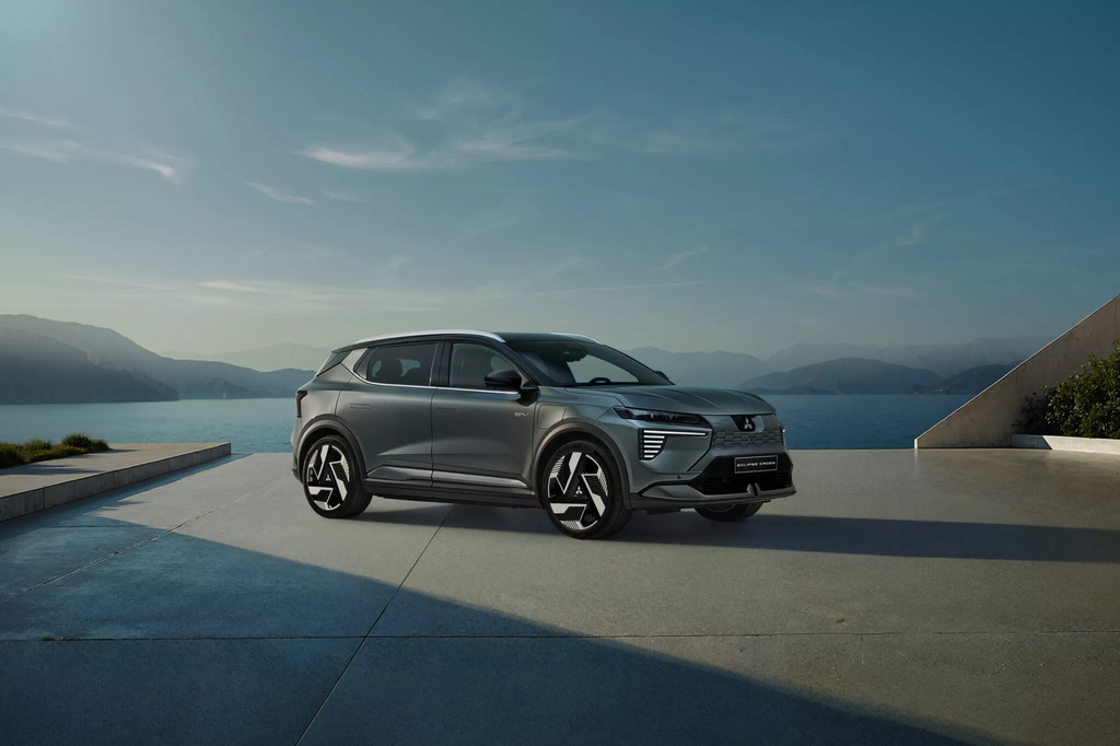 Mitsubishi Eclipse Cross Electric Crossover Interior