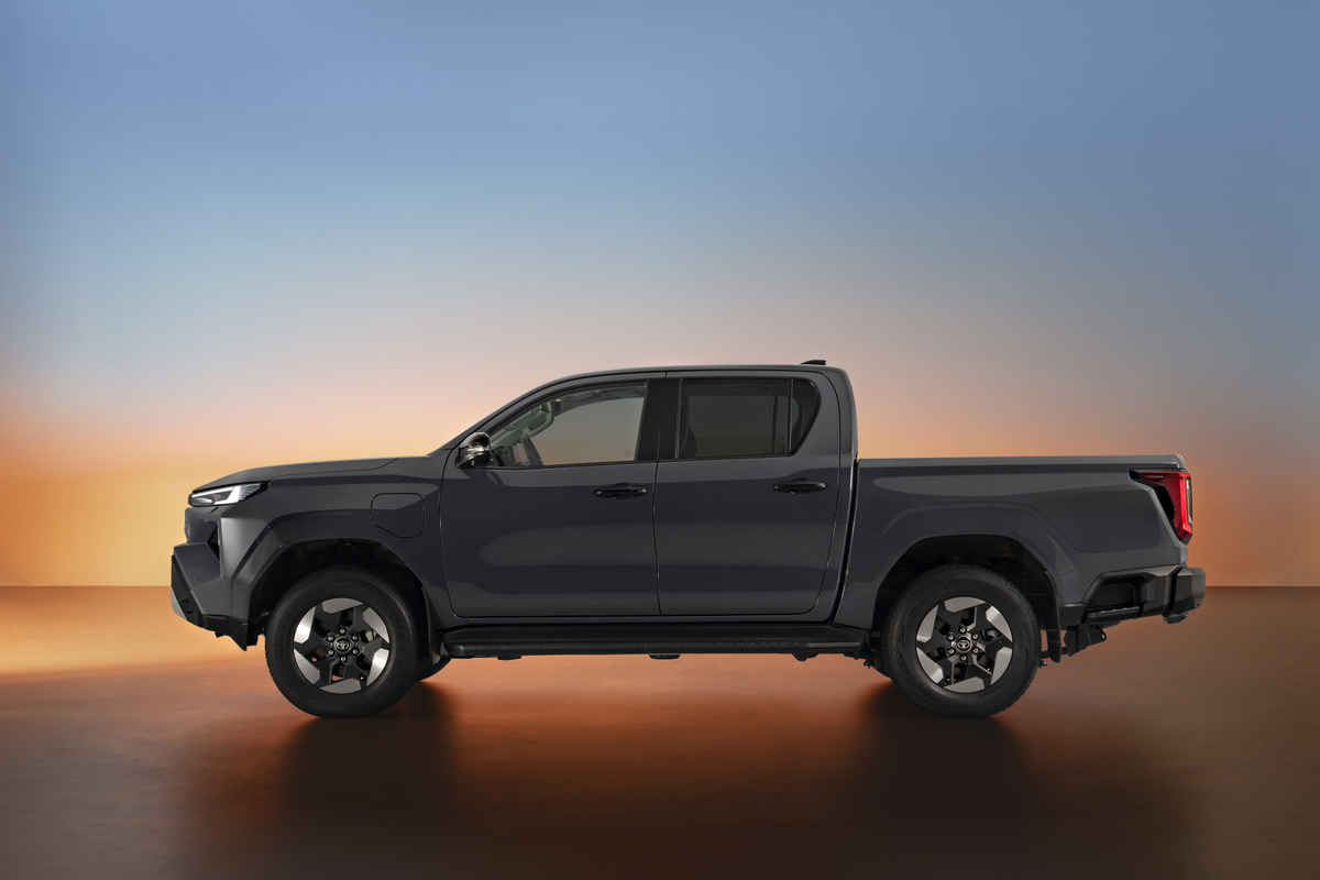 Techno style of Toyota Hilux