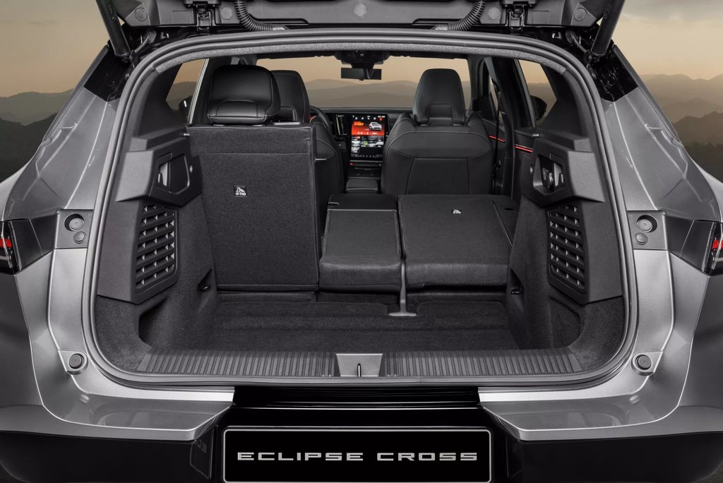 Mitsubishi Eclipse Cross Back Design.