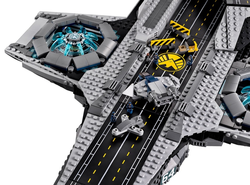 Уберите детей от мониторов: LEGO выпустит воздушный авианосец из Мстителей-3
