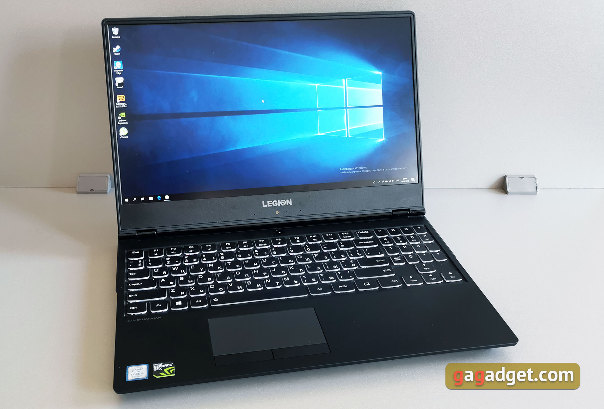 Огляд Lenovo Legion Y530: ігровий ноутбук із суворим дизайном