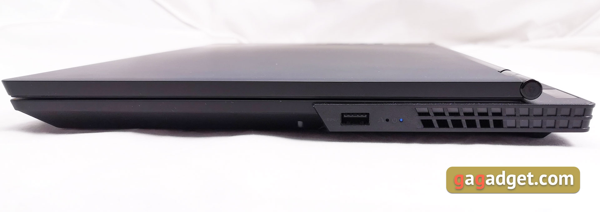 Обзор Lenovo Legion Y530: игровой ноутбук со строгим дизайном-10