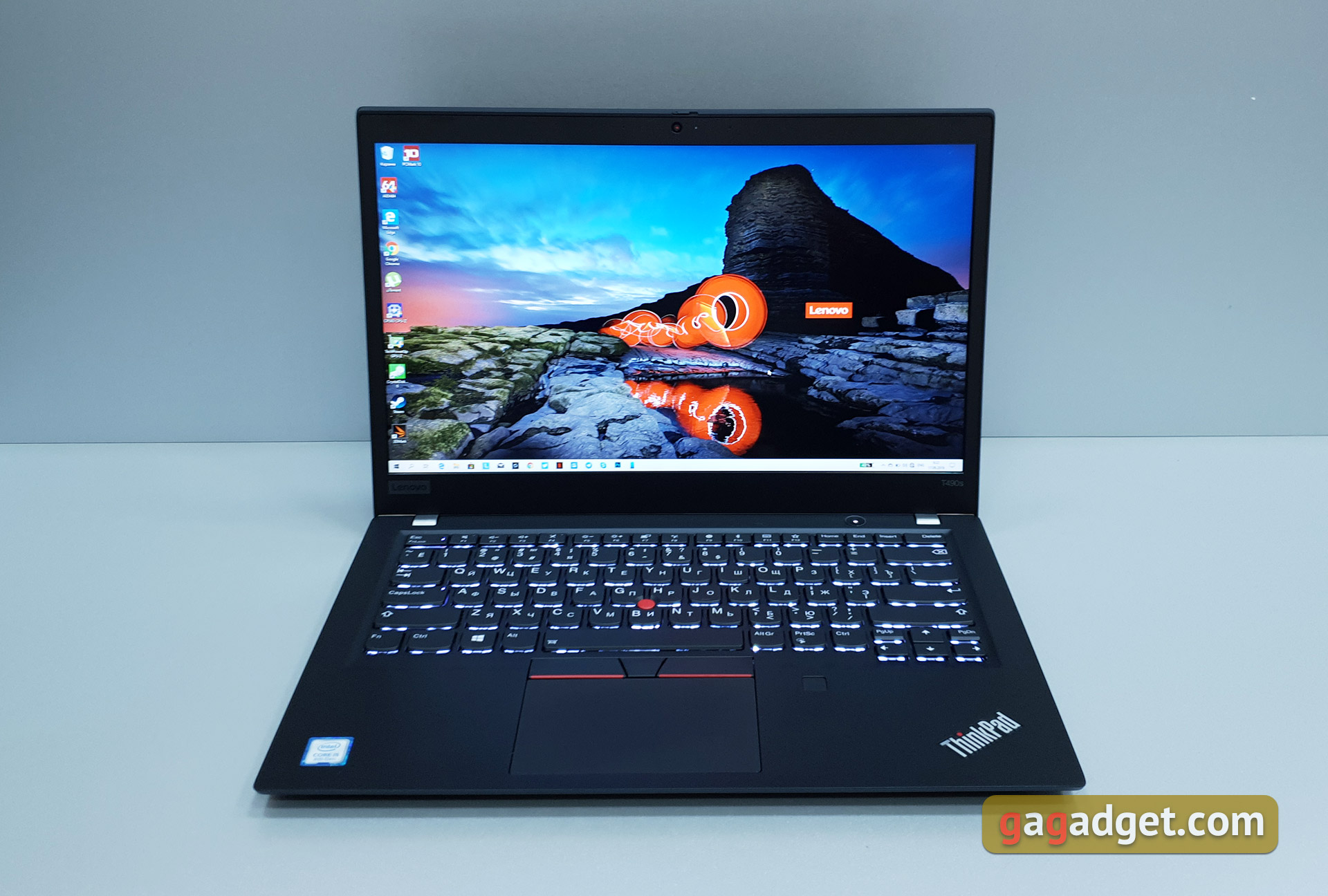 Recenzja Notebooka Lenovo ThinkPad T490s: szczery pracownik-2