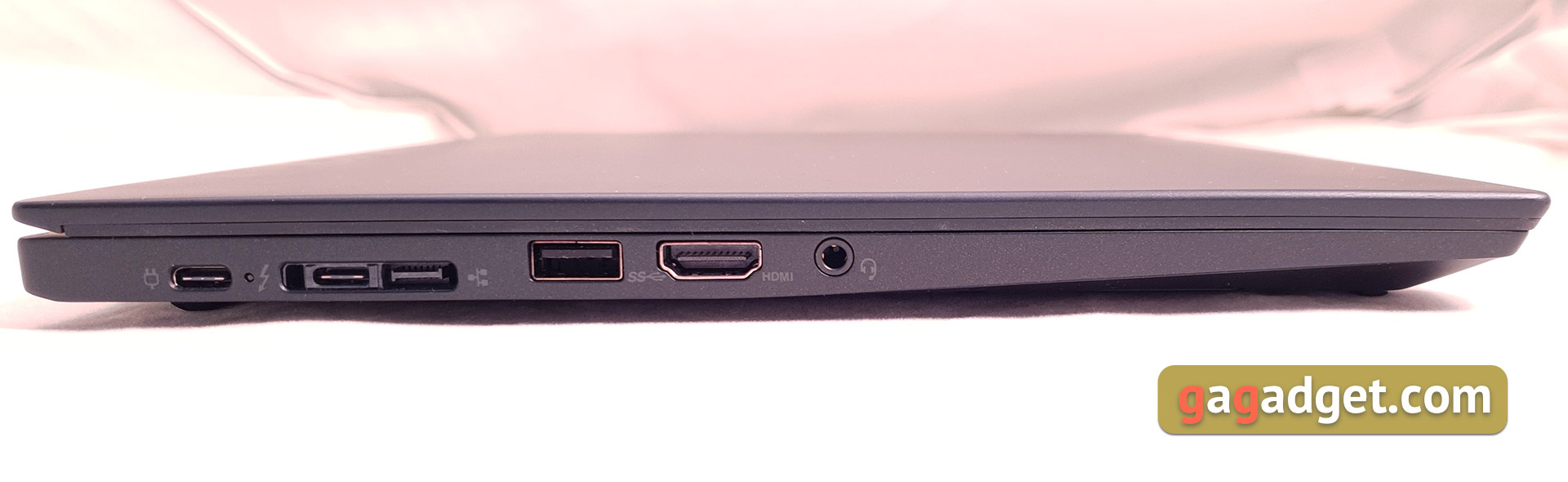 Recenzja Notebooka Lenovo ThinkPad T490s: szczery pracownik-11