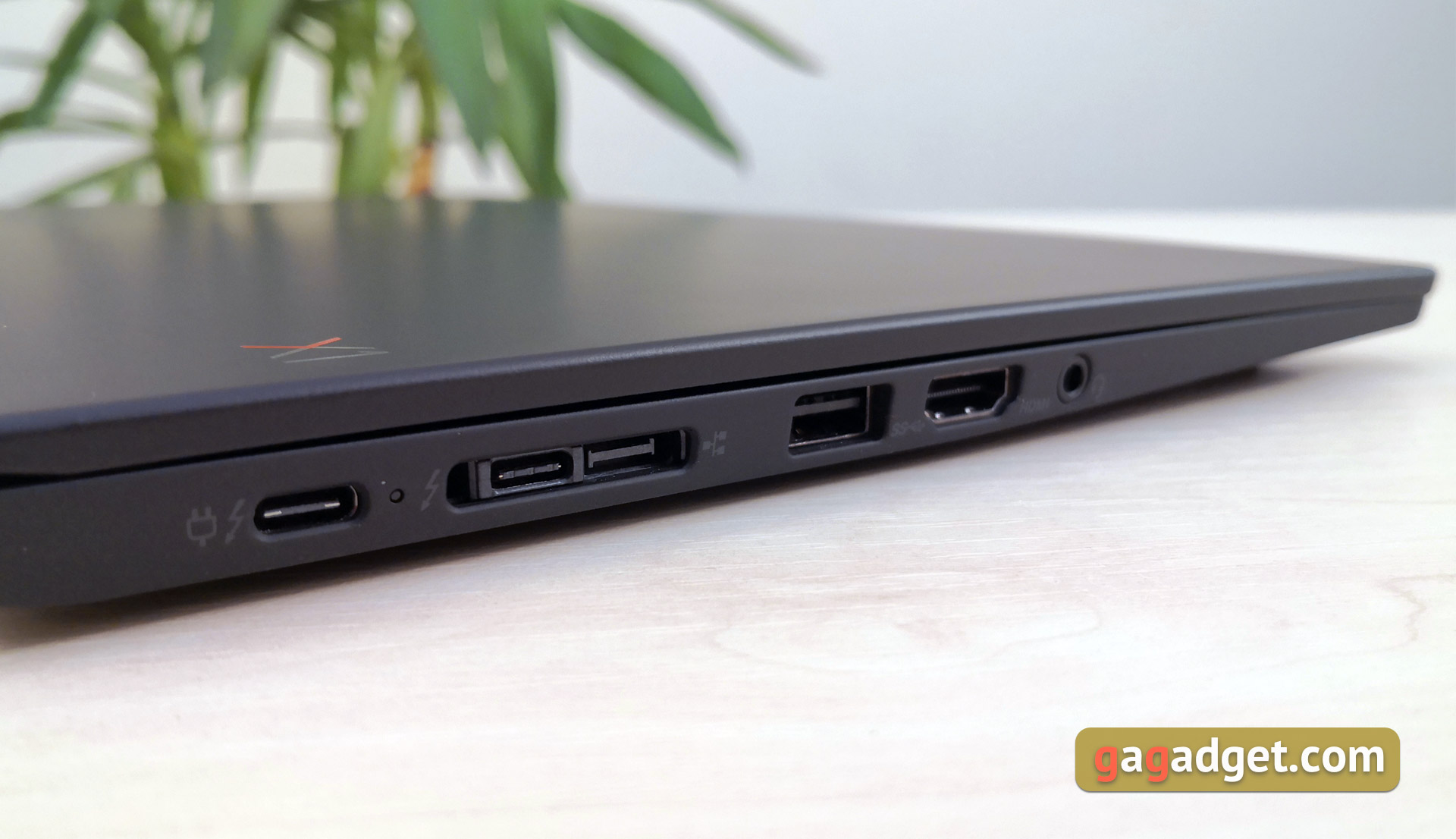 Recenzja Lenovo ThinkPad X1 Carbon 7. Gen: zaktualizowana biznes klasyka -15