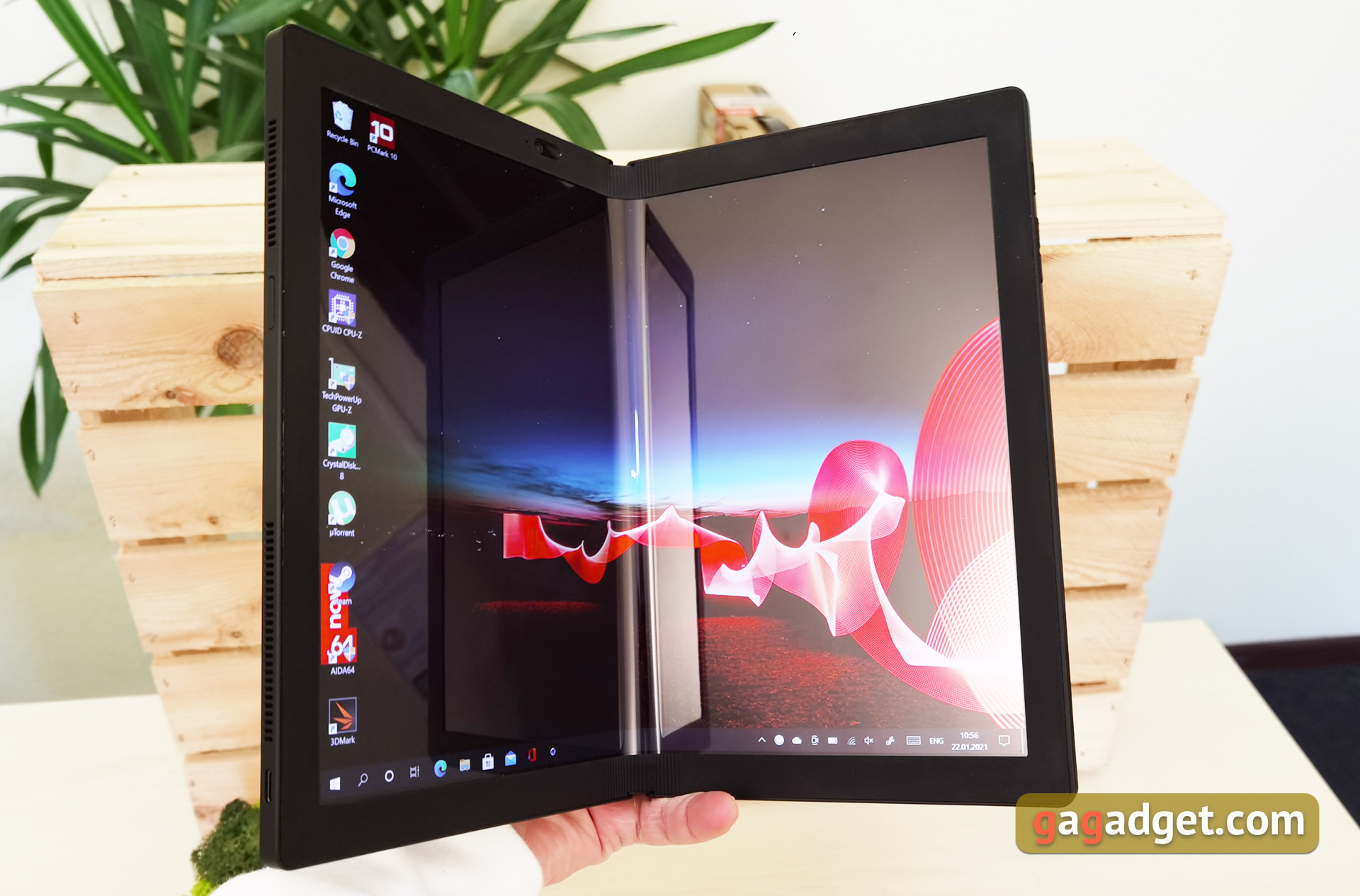 Lenovo ThinkPad X1 Fold Testbericht: Der weltweit erste tragbare PC mit faltbarem Display-12
