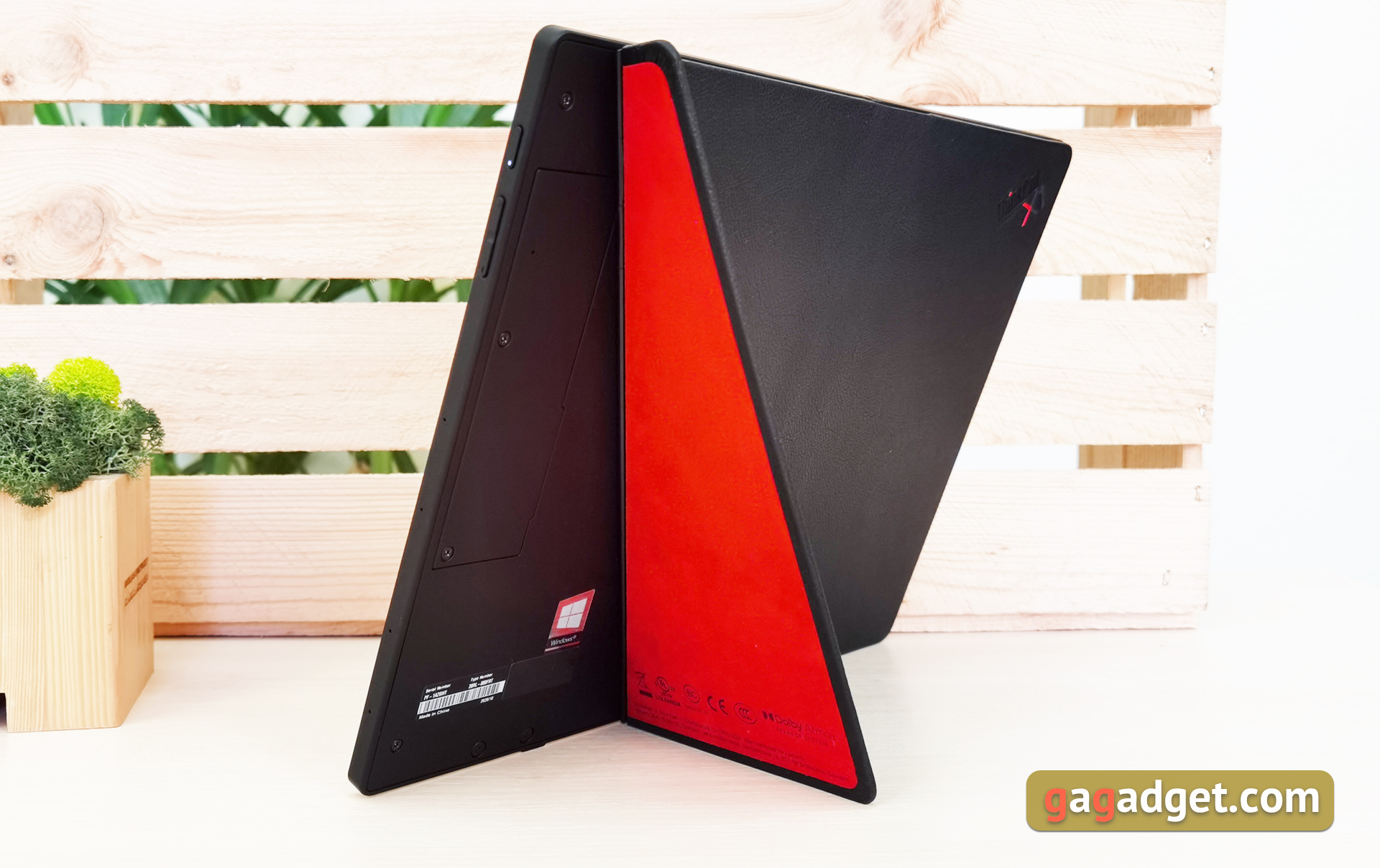 Lenovo ThinkPad X1 Fold Testbericht: Der weltweit erste tragbare PC mit faltbarem Display-28