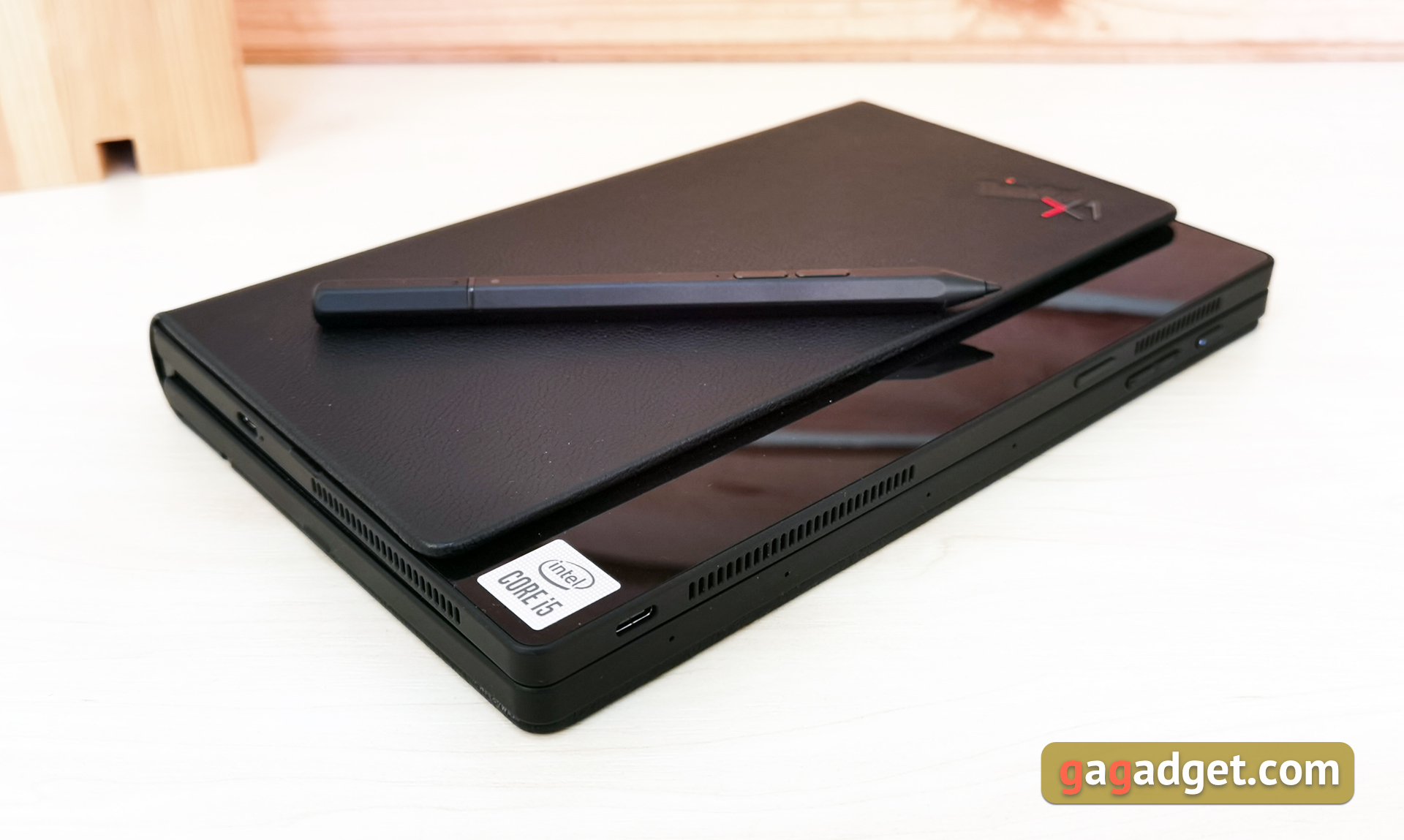 Lenovo ThinkPad X1 Fold Testbericht: Der weltweit erste tragbare PC mit faltbarem Display-22