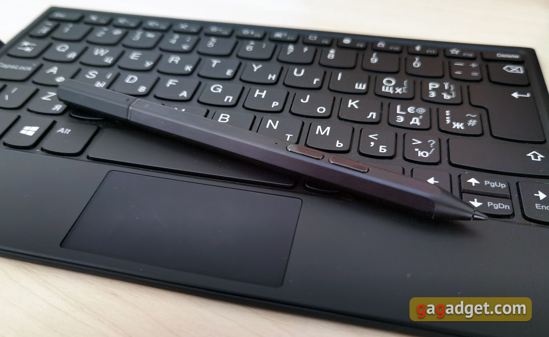 Lenovo ThinkPad X1 Fold Testbericht: Der weltweit erste tragbare PC mit faltbarem Display-42