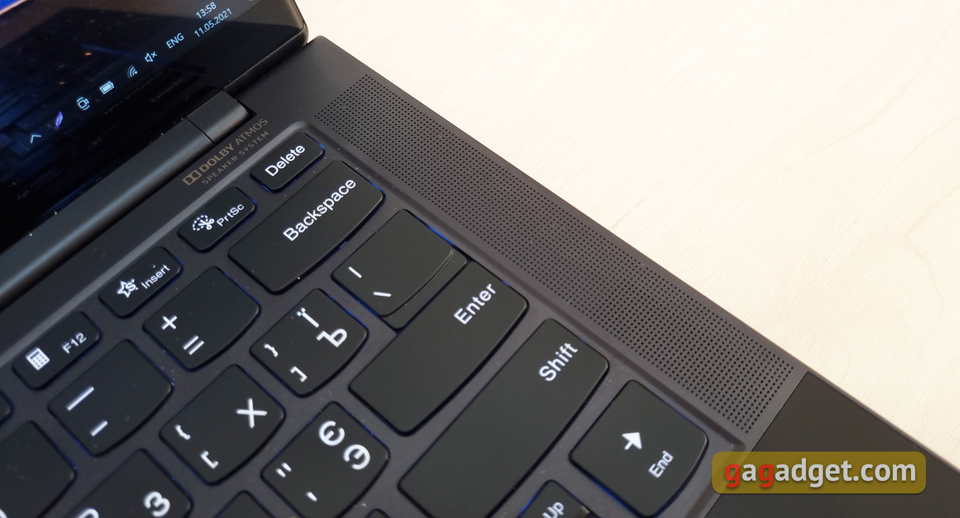 Recenzja laptopa Lenovo Yoga Slim 9i: Business Command Center-79