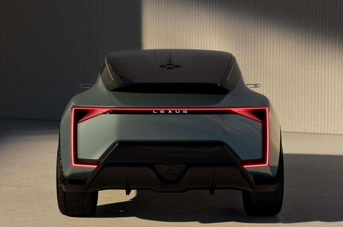 Rear of Lexus LS Coupé