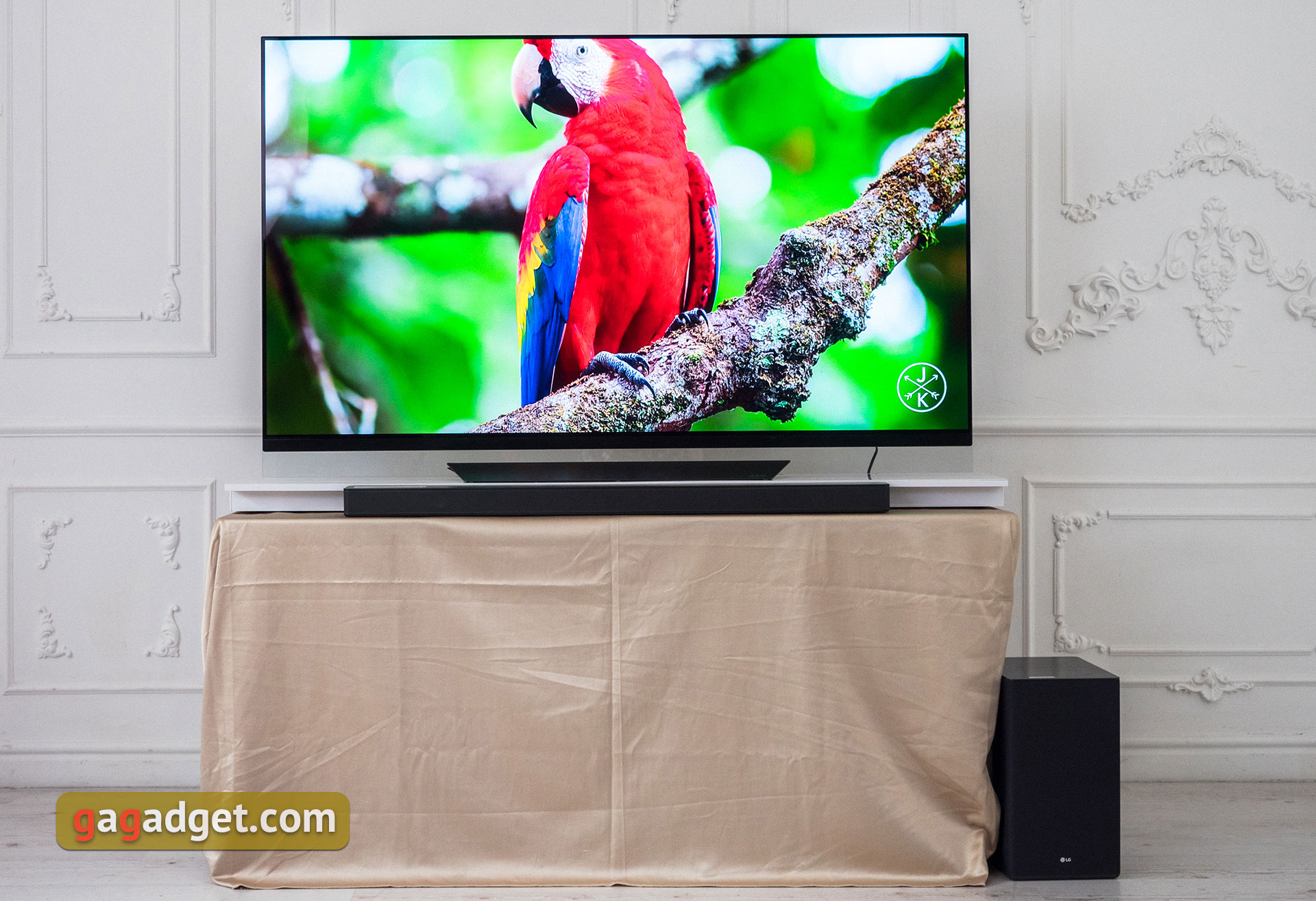 Обзор LG OLED65E8PLA: OLED-телевизор с максимальным набором новых технологий-4